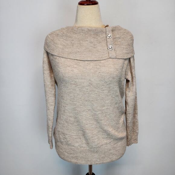 Cato Off Shoulder Sweater Size M Oatmeal Gold Buttons Soft Lightweight Neutral - Picture 1 of 13